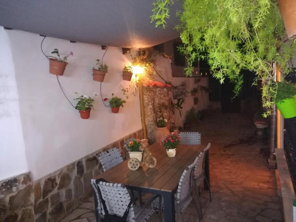 Casa Rural la Piedra del Cambrón Villaverde De Guadalimar Exterior foto