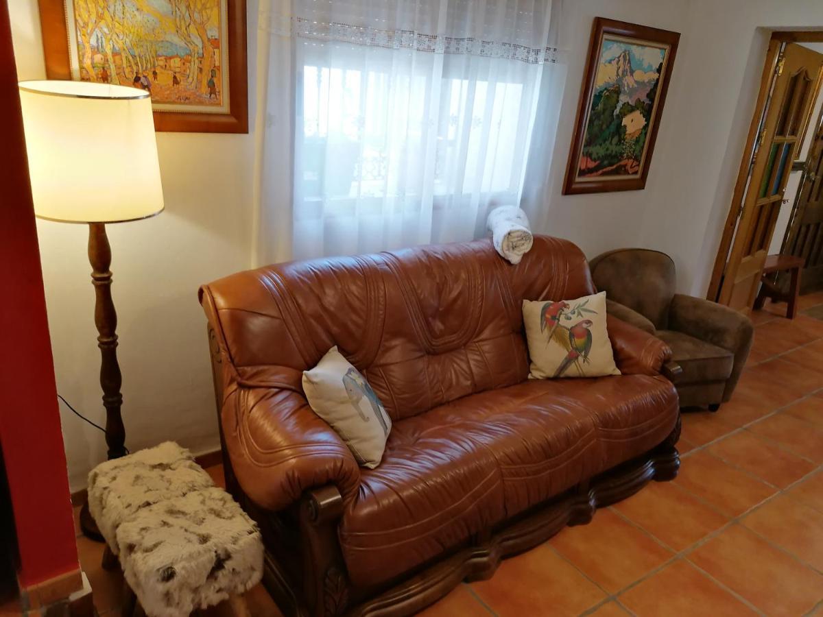 Casa Rural la Piedra del Cambrón Villaverde De Guadalimar Exterior foto